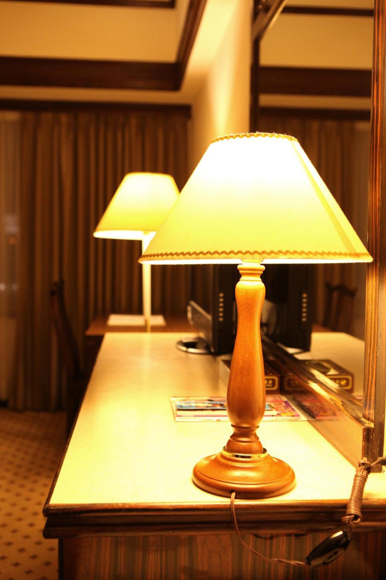 King'S Town Hotel Каосюн Екстериор снимка